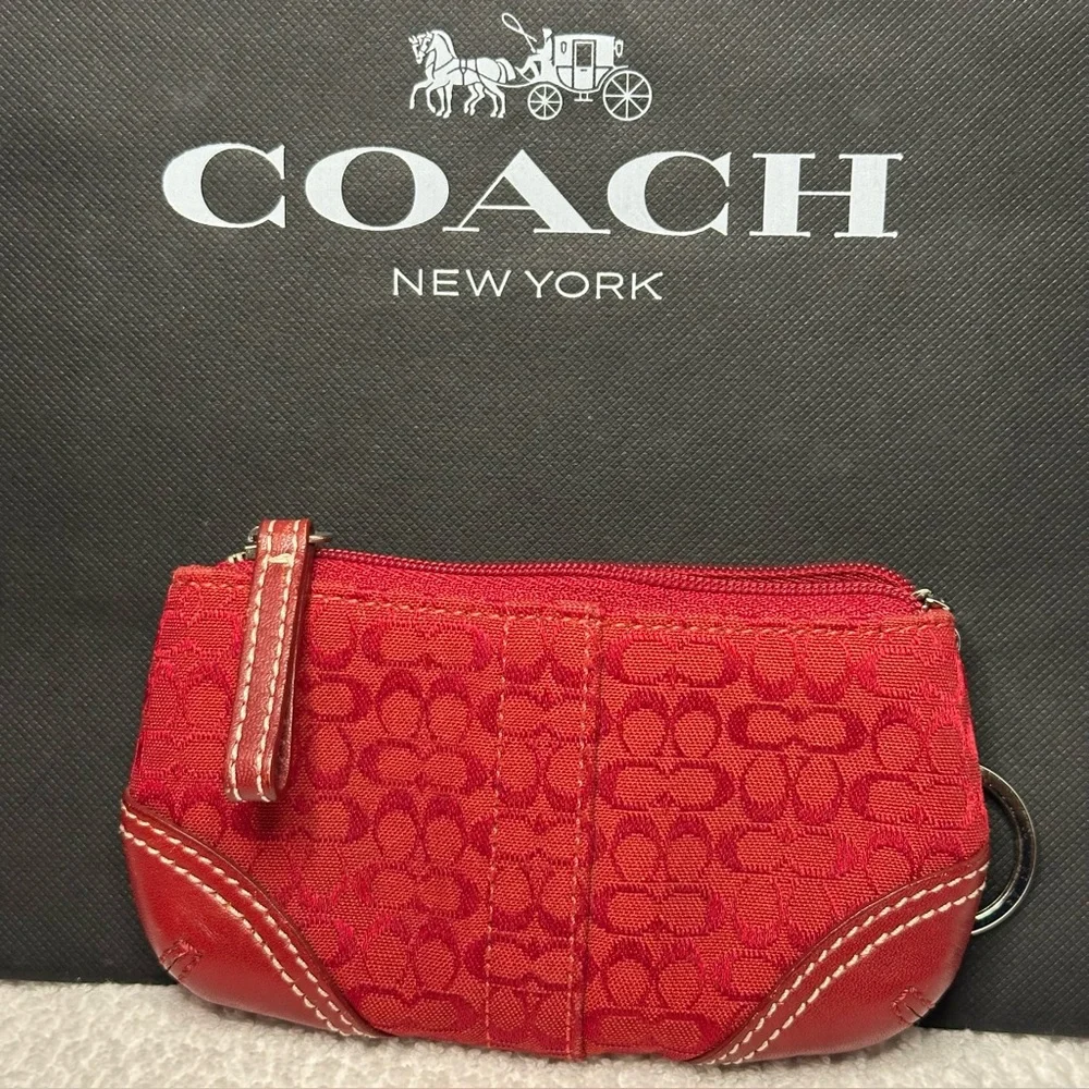 Coach Red Signature jacquard keychain card holder - Picture 2 of 13